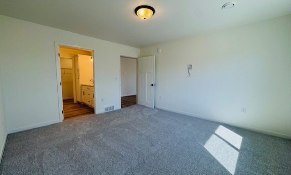 9f9e34a5 b598 4dab b380 0c24c051243c