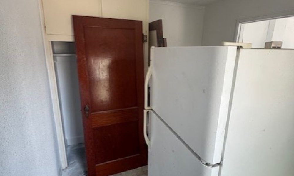 Apartment 2 Kitchen 2