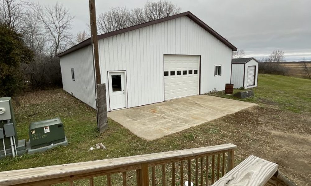 wheelchair accessible deck 2 1 768x1024 1